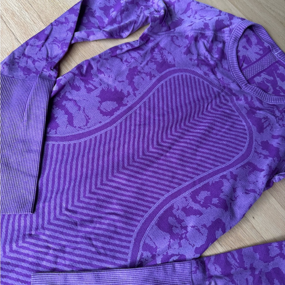 Lululemon Athletica Purple Long Sleeve Tee